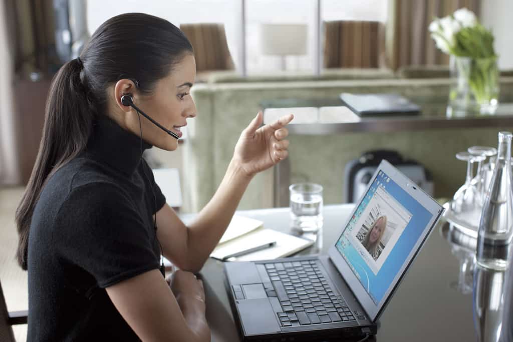 Global marketing requires close collaboration between headquarters & local teams to achieve corporate goals