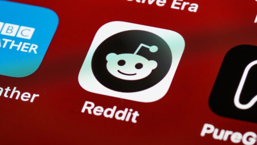 Reddit Crowdsourcing